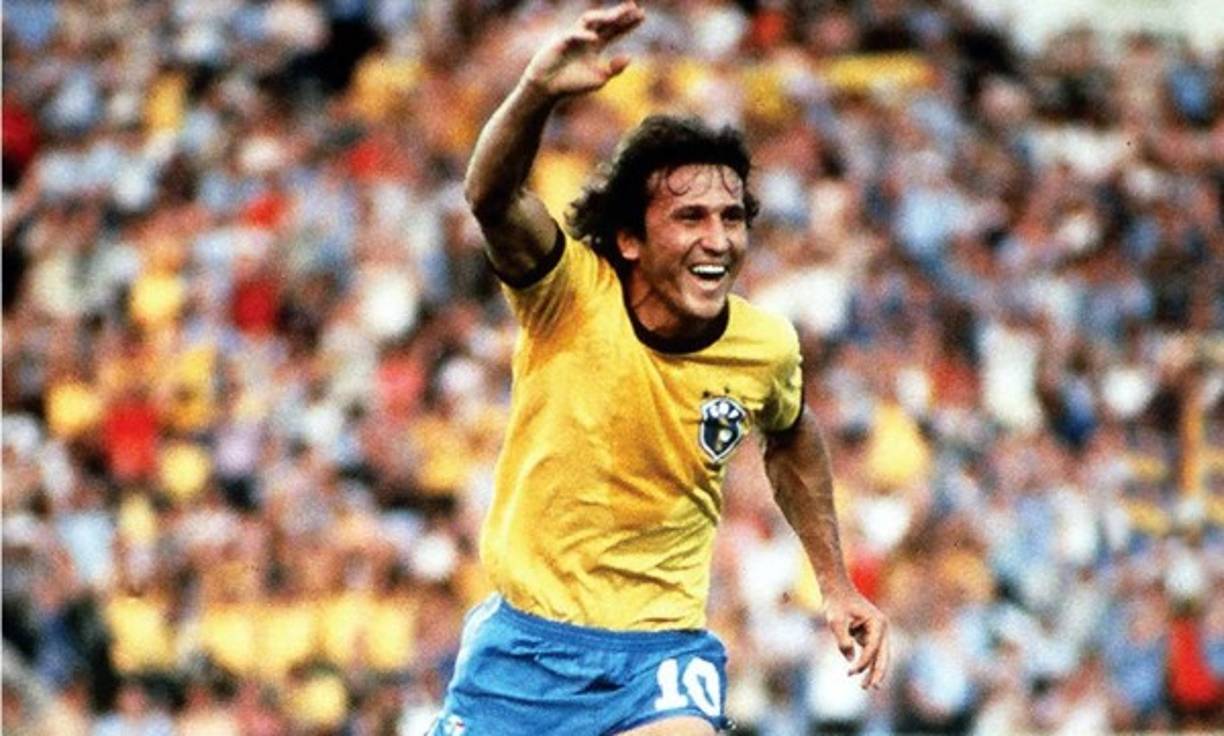 11. El brasileño Zico (513 goles).