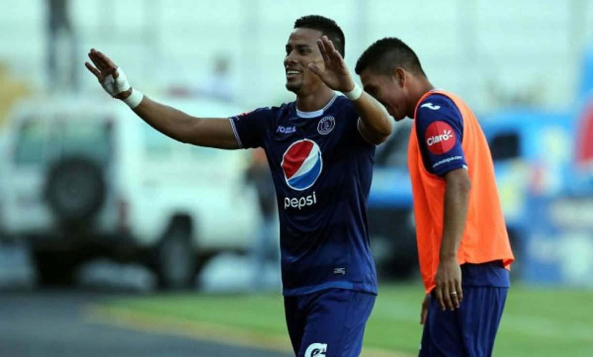 ¿Cambio Motagua-Real Sociedad? Los dos clubes podría hacer un trueque, los azules quieren a Jonathan Paz y podrían mandar cedido a Marco Tulio Vega a su ex equipo.