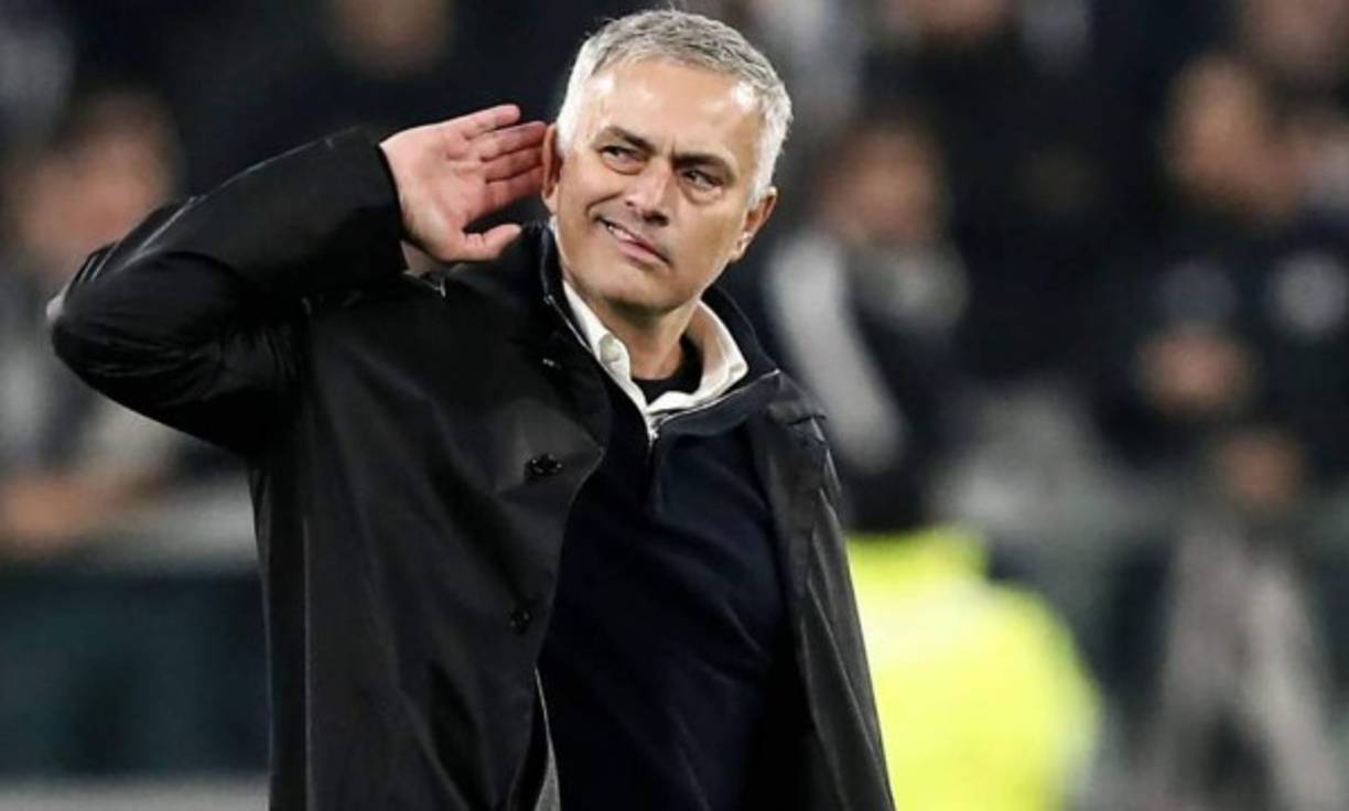 José Mourinho: El entrenador portugués suena para llegar a dirigir a nada más y nada menos que al Celtic de Escocia, club en donde milita el hondureño Emilio Izaguirre. La prensa escocesa señala que es una opción para llegar al banquillo del equipo.