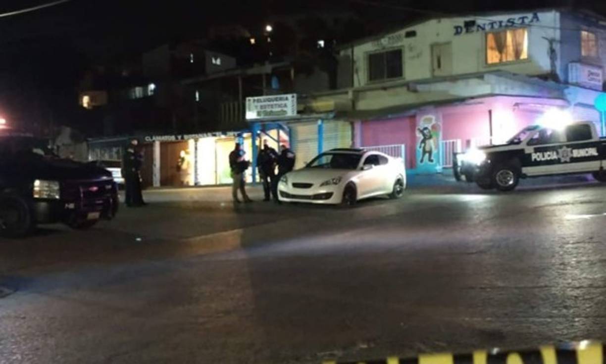 Los sicarios le dispararon en múltiples ocasiones mientras se encontraba dentro de su vehículo, un automóvil Hyundai Genesis blanco de dos puertas. Foto tomada de Margarito Martínez