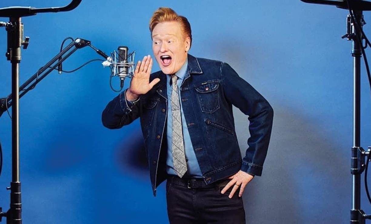 Será la primera vez que el presentador de televisión y comediante ganador de un Emmy esté al mando de los máximos galardones del cine estadounidense. ”Es la persona perfecta para ayudar a liderar nuestra celebración mundial del cine con su humor brillante, su amor por las películas y su experiencia en televisión en vivo”, apuntaron el director ejecutivo de la Academia, Bill Kramer, y la presidenta de la Academia, Janet Yang.