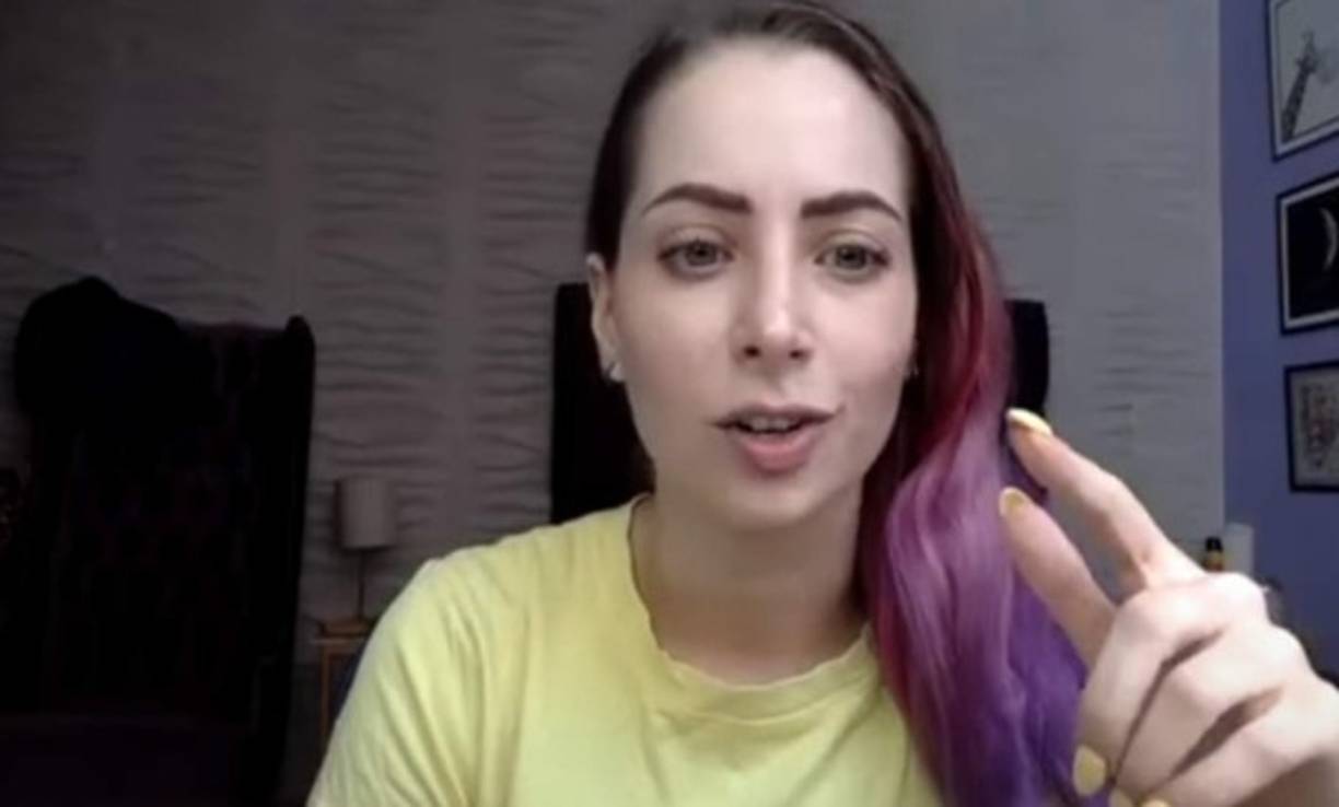 El material fue difundido por los jóvenes en redes sociales y llegó a manos de la 'influencer' de 30 años, quien dedicó un video de su canal de Youtube para hablar sobre el caso y, entre otras cosas, la llamo 'puta' y criticó las actitudes de la joven en numerosas ocasiones.<br/><br/>En dicho video, Yoseline afirma haber recibido, reproducido y almacenado en su teléfono la grabación de la agresión sexual de la adolescente.