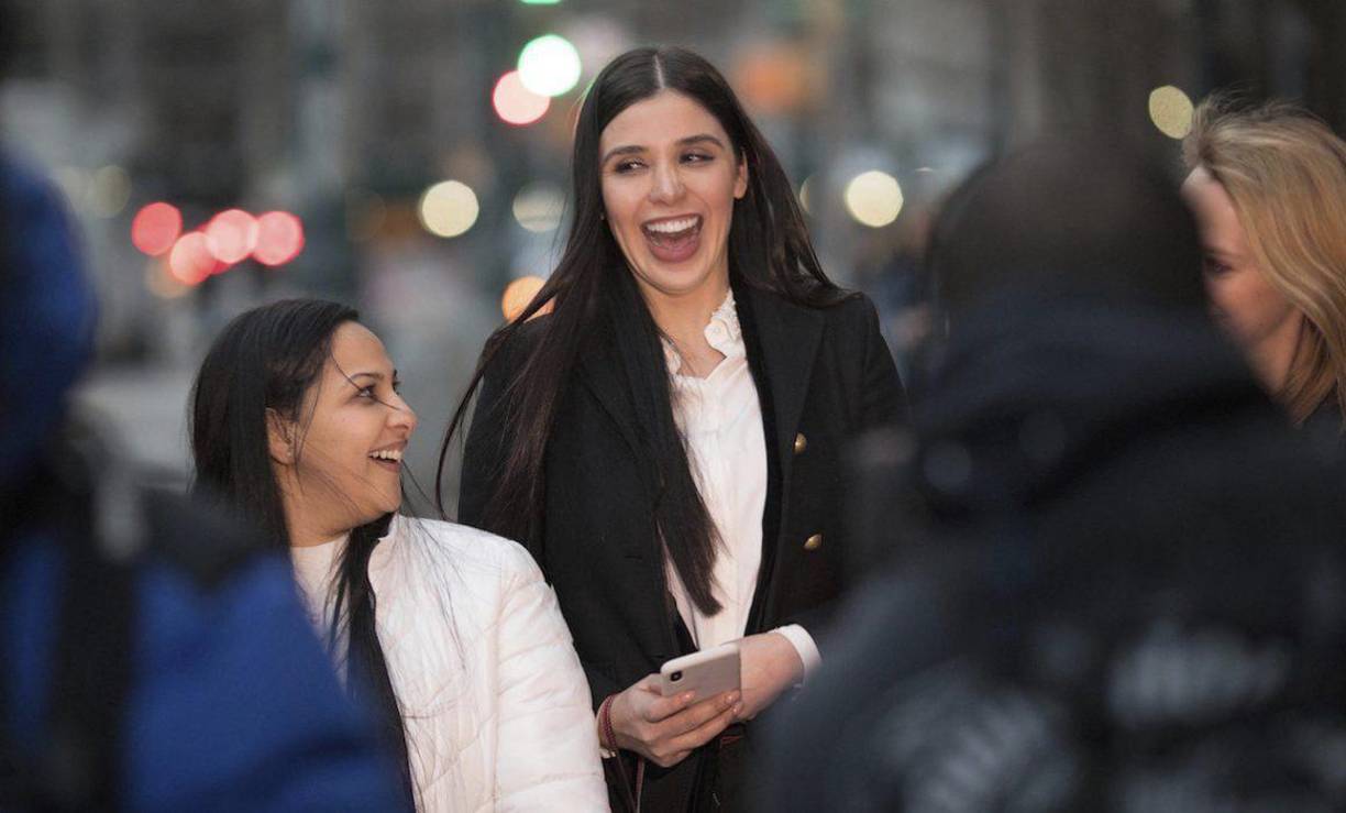 La historia de Joaquín "El Chapo" Guzmán ha sido objeto de numerosos libros, documentales y series de televisión debido a su impacto en el mundo del crimen organizado y su habilidad para eludir la captura durante años.