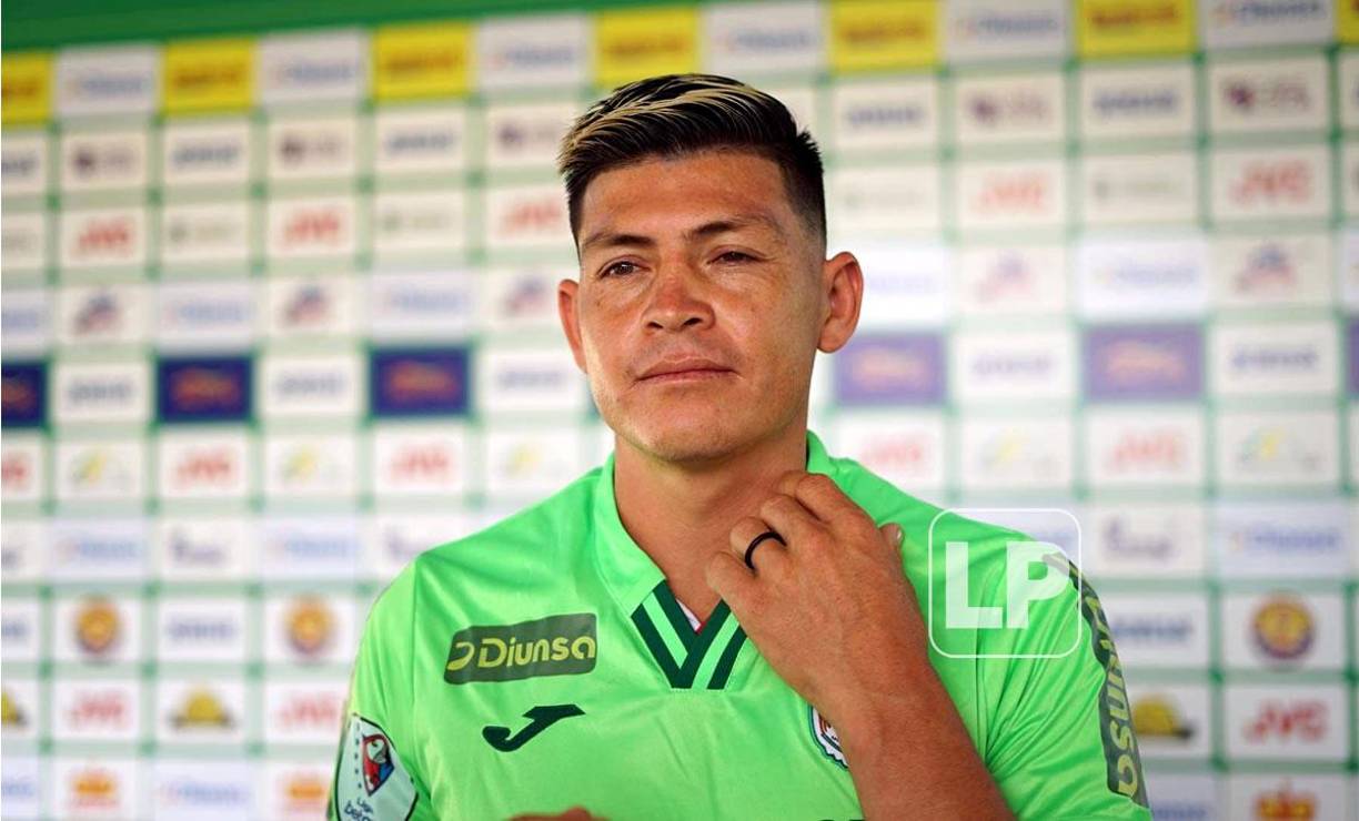 El jugador de 28 años asegura que llega “a trabajar para ganarse la confianza del profe (Manuel Keosseián) y después las cosas se darán poco a poco”. 