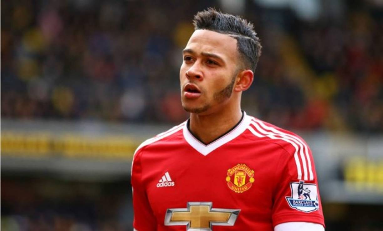 El Porto va por Memphis Depay. Según cuenta A Bola, el conjunto portugués estaría tras los pasos del futbolistas del Manchester United para sustituir a Brahimi, que se irá a la Copa África con Argelia.