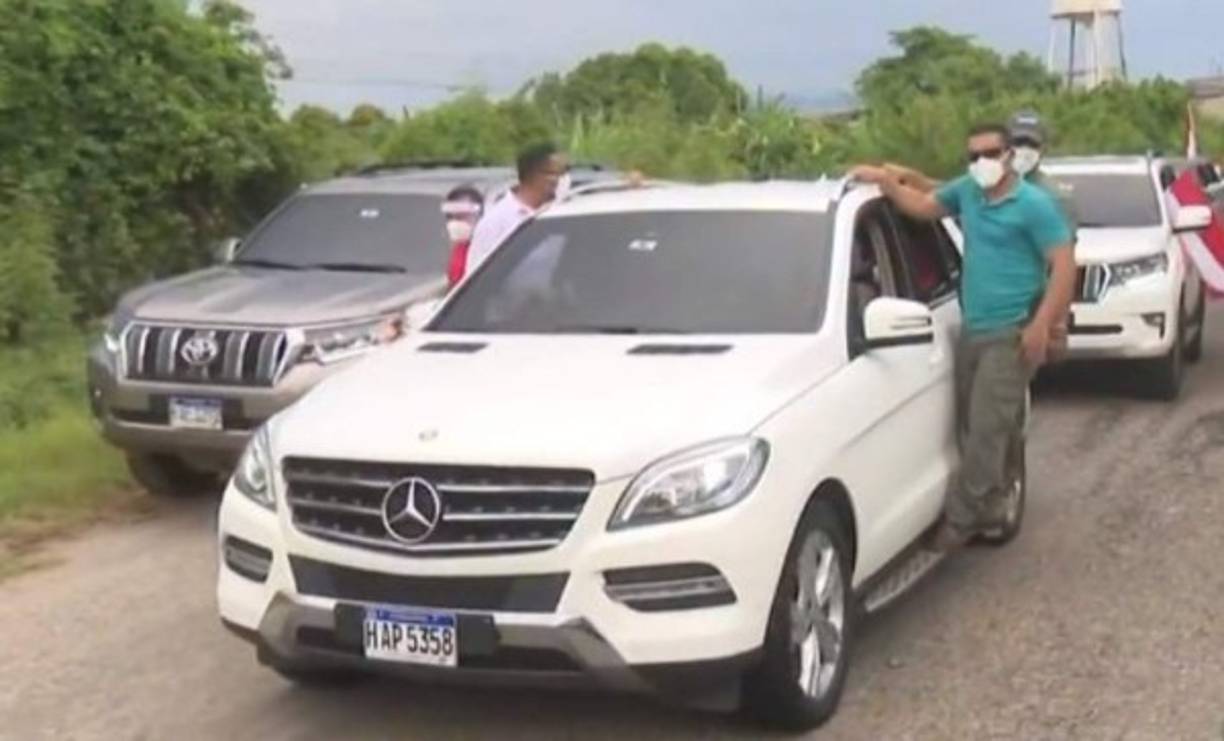 Yani se entregó voluntariamente a las autoridades de Estados Unidos para enfrentar el caso en su contra. Fue recluido en el Centro Correccional Metropolitano de Nueva York (MCC, Nueva York).