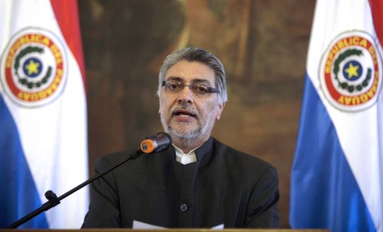 El exmandatario paraguayo Fernando Lugo fue destituido en 2012 'por mal desempeño de sus funciones', en un juicio político por el Senado.