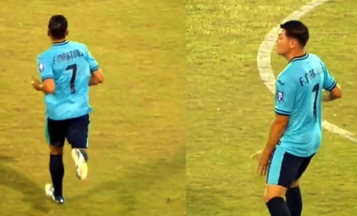 El ‘Chelito’ Martínez saltó a la cancha utilizando el dorsal ‘7’ en su espalda.