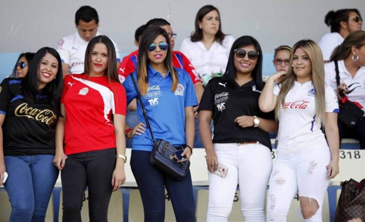 Ellas esperan levantar una nueva Copa.