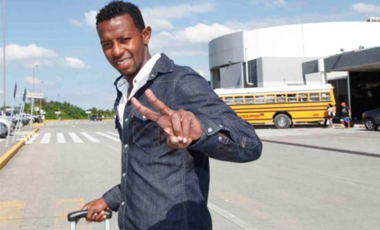 José Velásquez Colón: Tras ser dado de baja en el Real España, el defensor central anda en búsqueda de club y no se descarta que pueda volver al Victoria de la Liga de Ascenso.