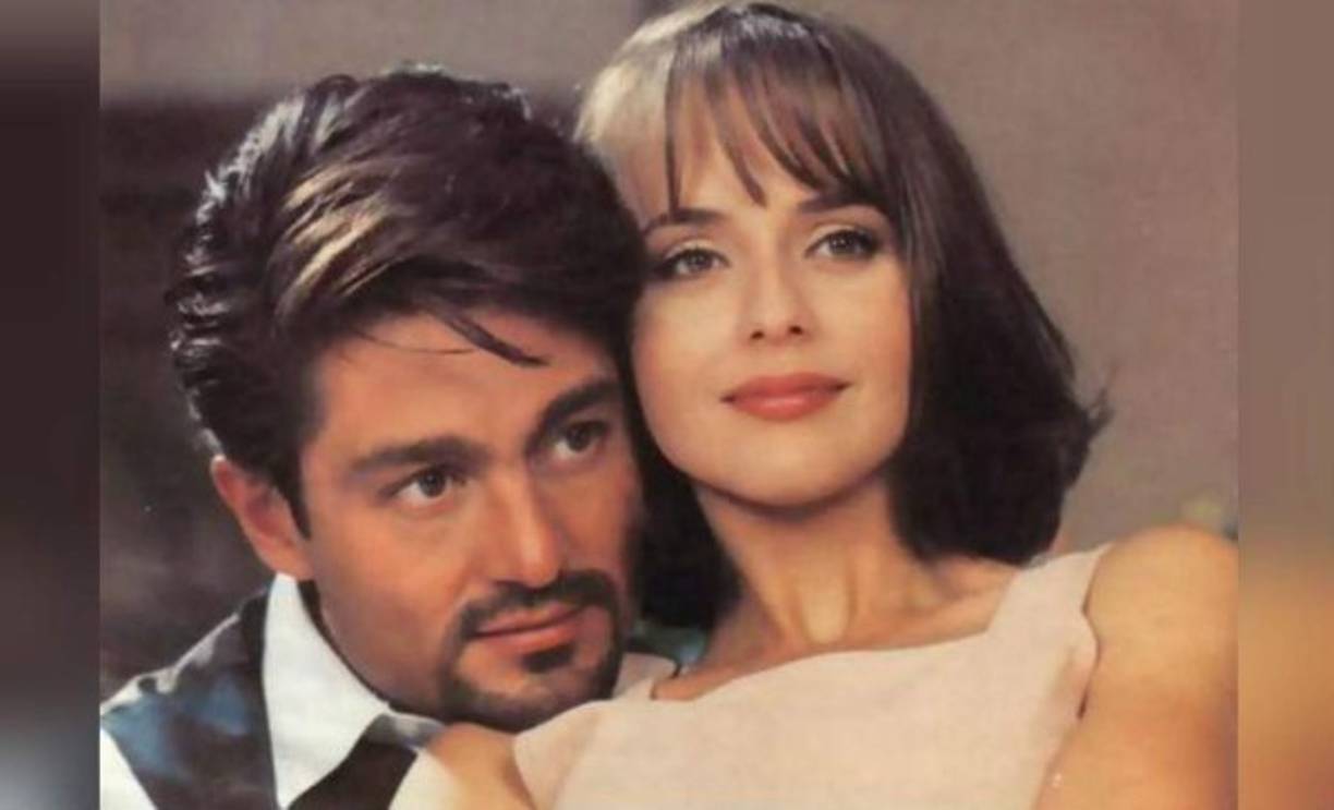 Pese a su ausencia, su nombre ha ocupado los portales más importantes de los medios de farándula, por el insólito motivo que su nombre ha sido utilizado para una banda.