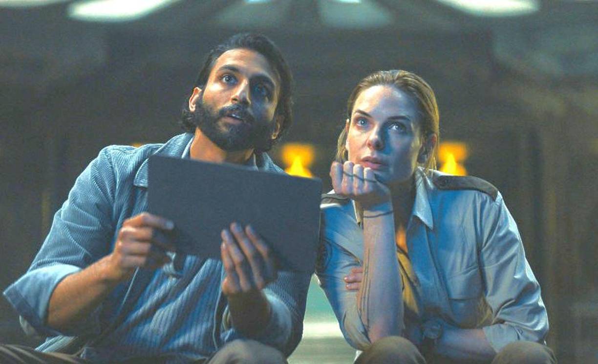 <b>“Silo” - 15 de noviembre en Apple TV+</b>Rebecca Ferguson encabeza el reparto de la serie que lleva al espectador a un futuro ruinoso y tóxico, donde existe una comunidad en un gigantesco silo subterráneo que alcanza cientos de pisos de profundidad. Allí, las personas viven en una sociedad llena de normas que creen que están destinadas a protegerlas.