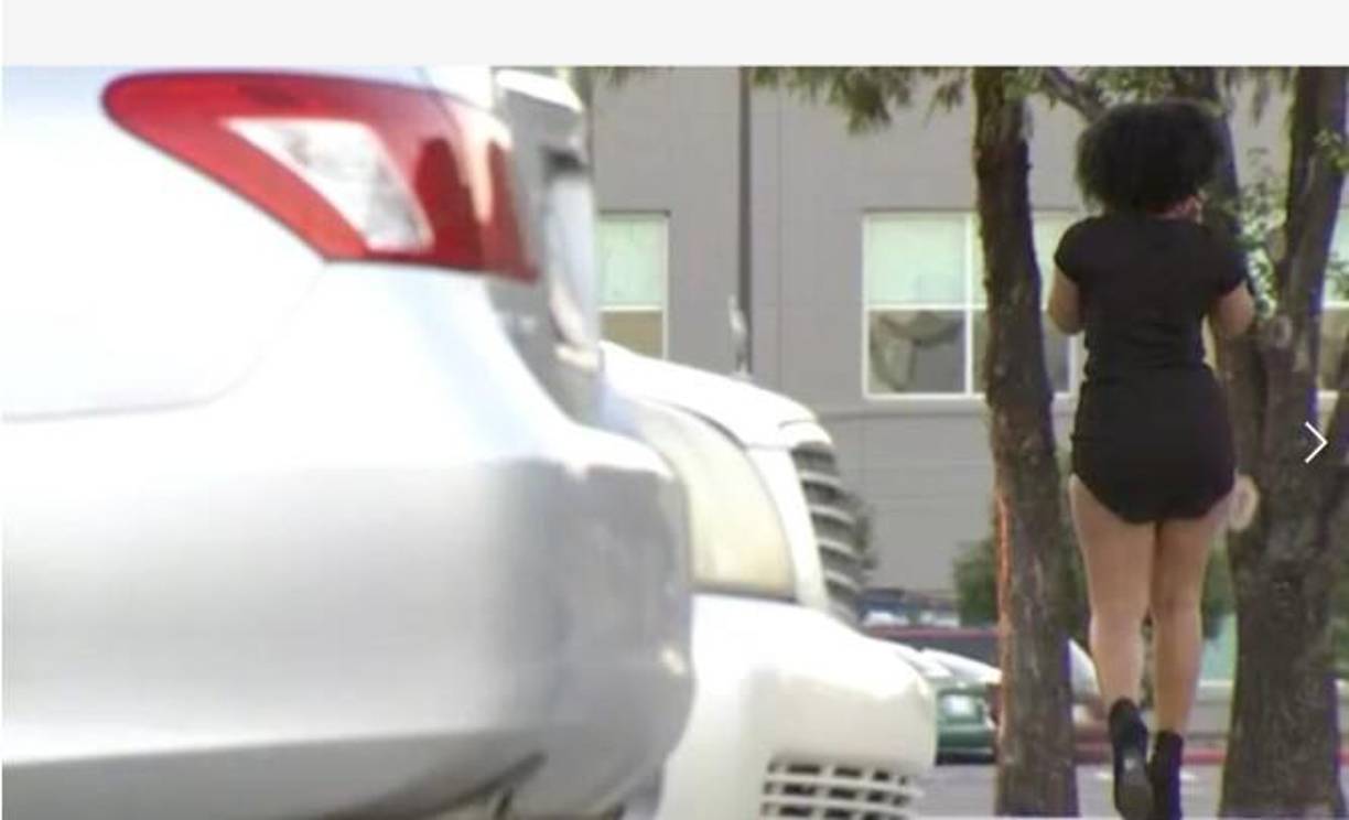 Se acuerdo a relatos, los compradores del bar Puerto Alegre eran atendidos en la parte trasera de la cantina, ubicada en el 2225 de McCarty, en Houston, Texas.