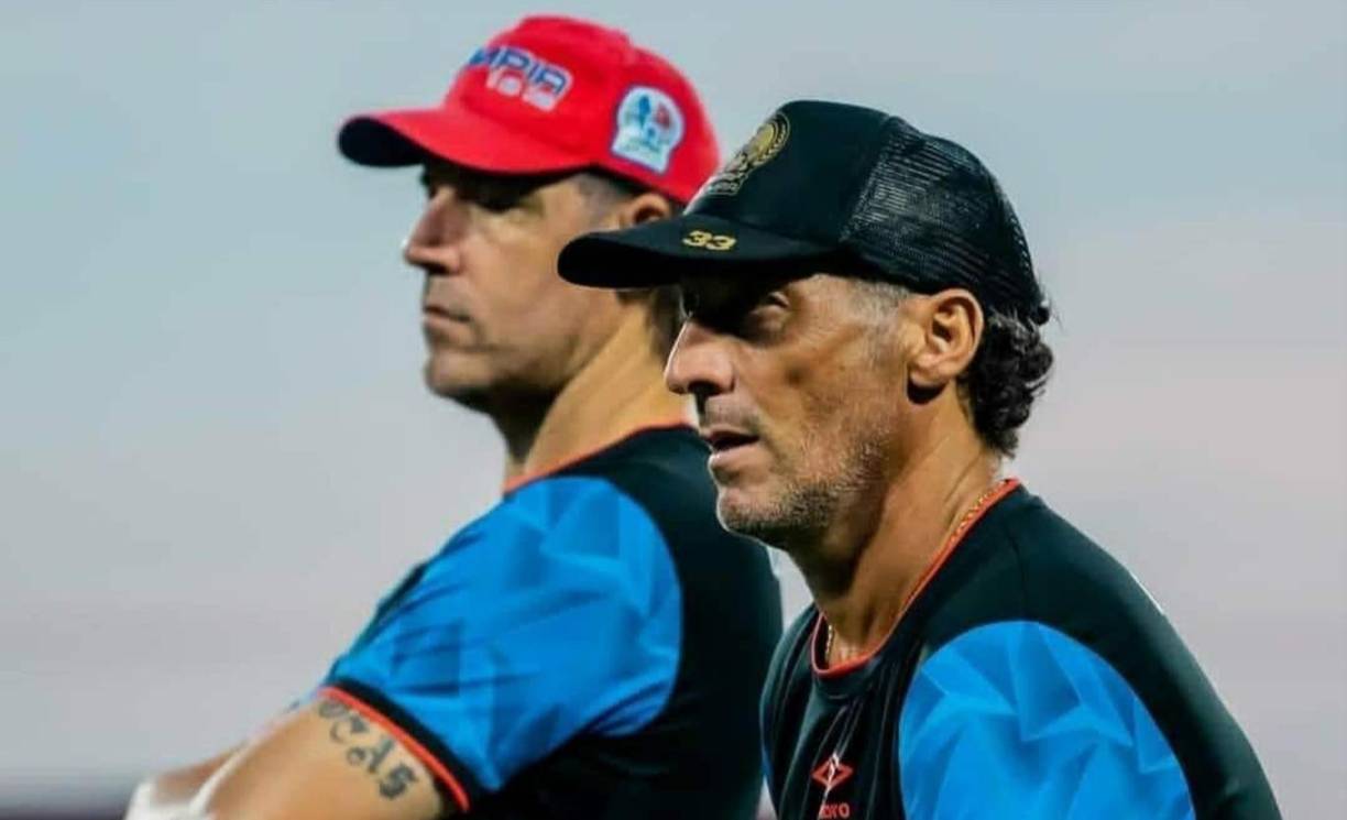 Conocé los futbolistas que podrían llegar a las filas del Olimpia tras confirmarse el regreso de Pedro Troglio.