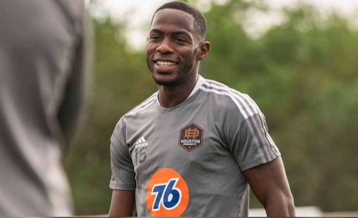 Maynor Figueroa: La continuidad del defensor en el Houston Dynamo está en veremos. 