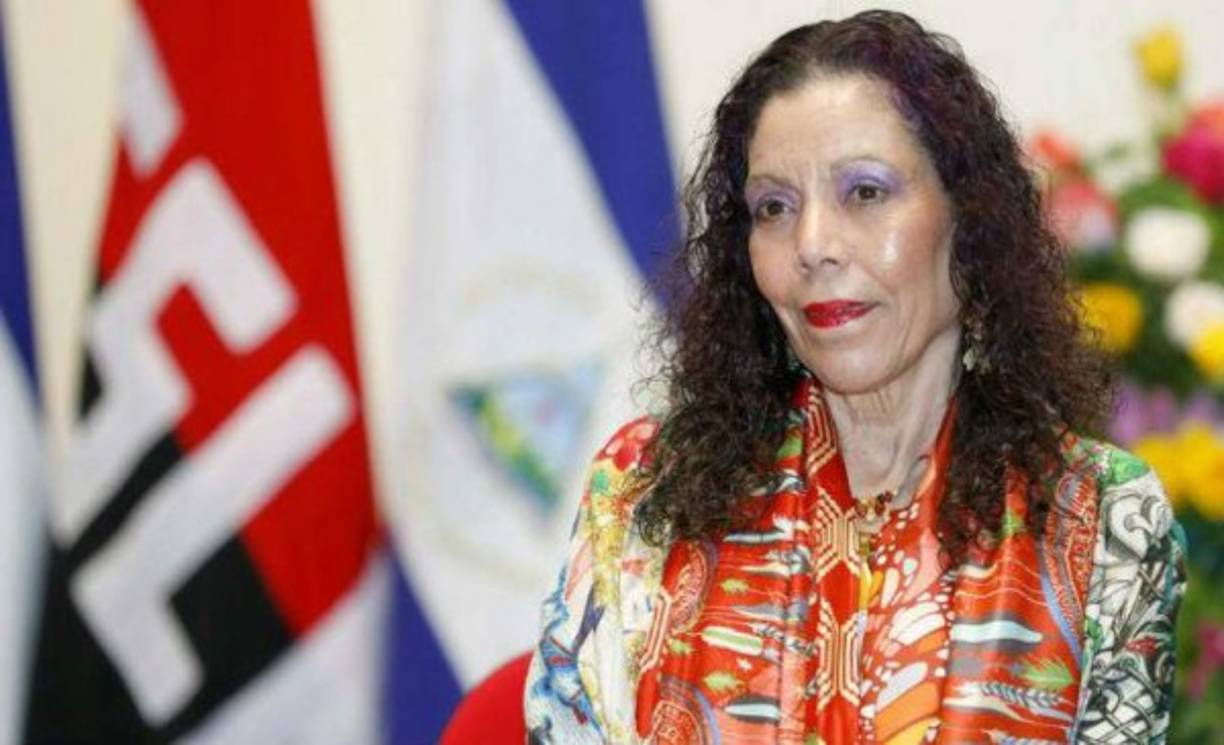 Murillo es la mujer más importante de Nicaragua. Ostenta el puesto de vicepresidenta y muchos aseguran que las decisiones de Ortega son influenciadas por ella.