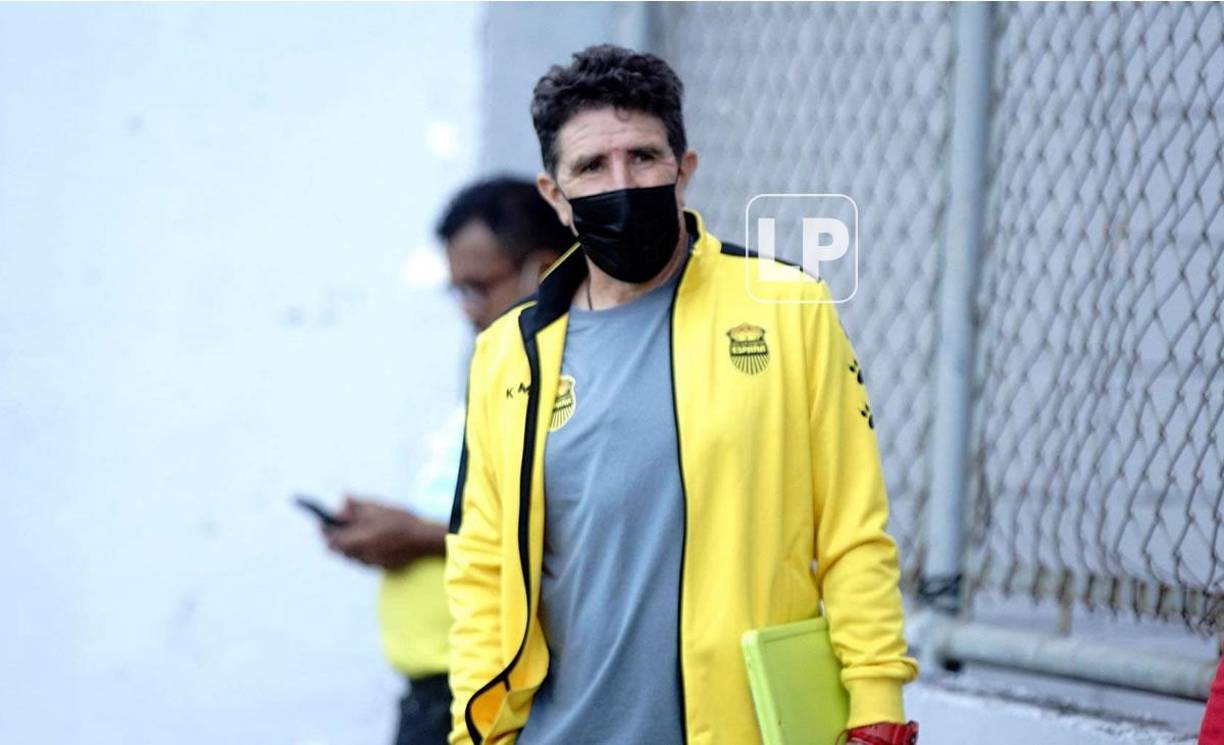 En la conferencia, Héctor Vargas le recordó a Coito las vacaciones que se dio cuando era técnico de Honduras en plena eliminatoria mundialista.