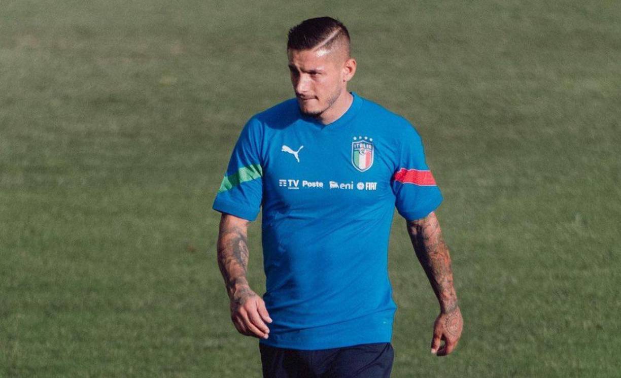 Pasquale Mazzocchi se convierte en nuevo jugador del Napoli, así lo ha confirmado el equipo a través de sus redes sociales.