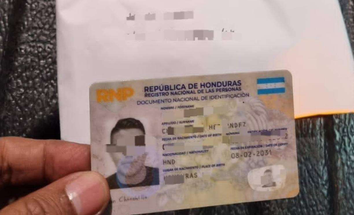 De acuerdo con las denuncias, los policías pedían dinero para permitir el paso de migrantes por la zona.