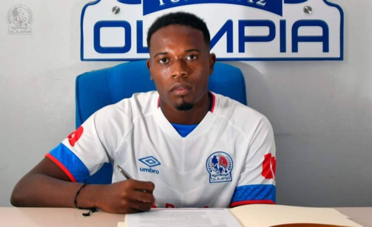 Marvin Bernárdez: El volante derecho finalizó su contrato con Olimpia y espera llegar a un acuerdo para seguir con los albos.