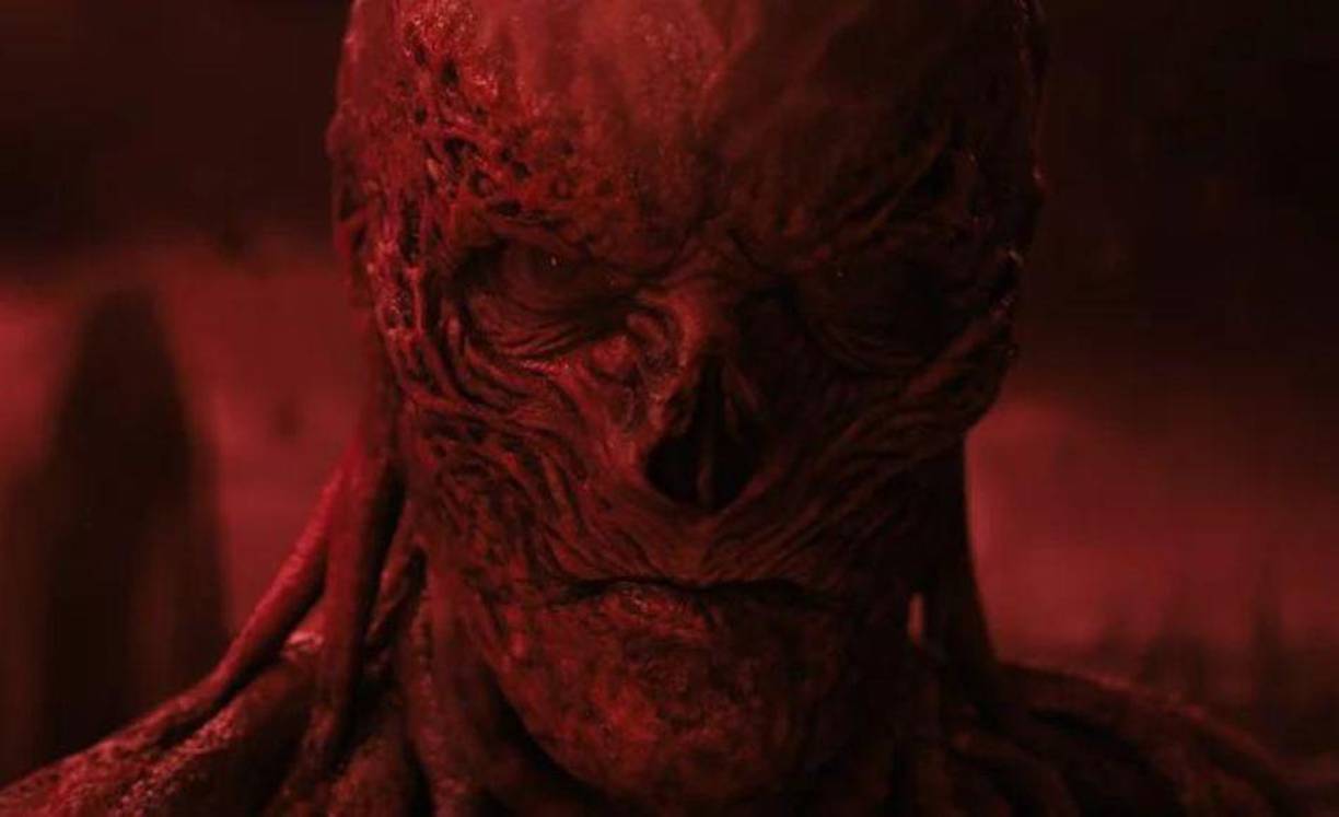 Vecna solo buscó matar a cuatro personas para abrir cuatro puertas. Con cada asesinato, se abre una puerta desde Upside Down hacia Hawkins. Vecna quiere llevar el Upside Down con él a Hawkins para destruir a la humanidad. Luego planea (de alguna manera) reconstruir lo que queda de la Tierra en un plano que él gobierna.