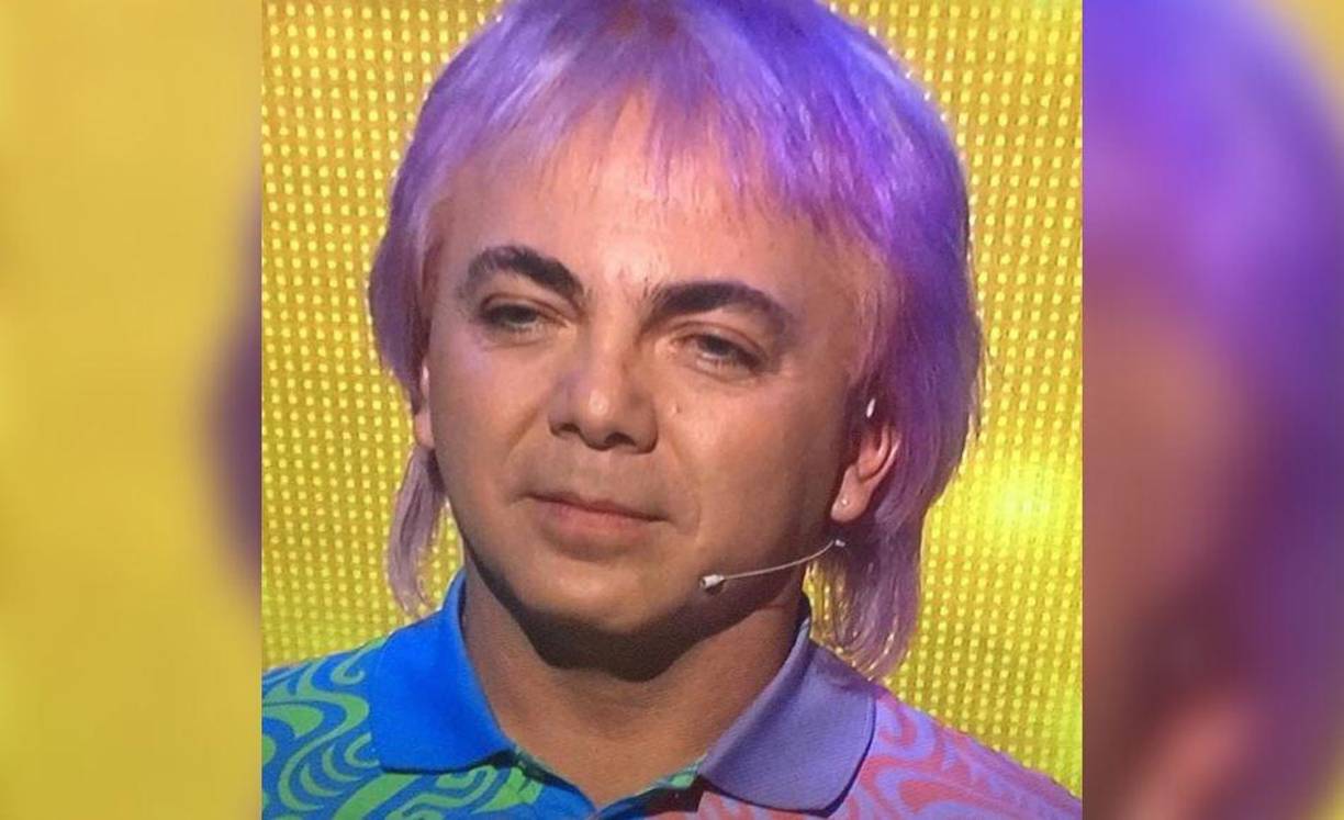 Llueven las críticas a Cristian Castro por su extrovertido cambio de look