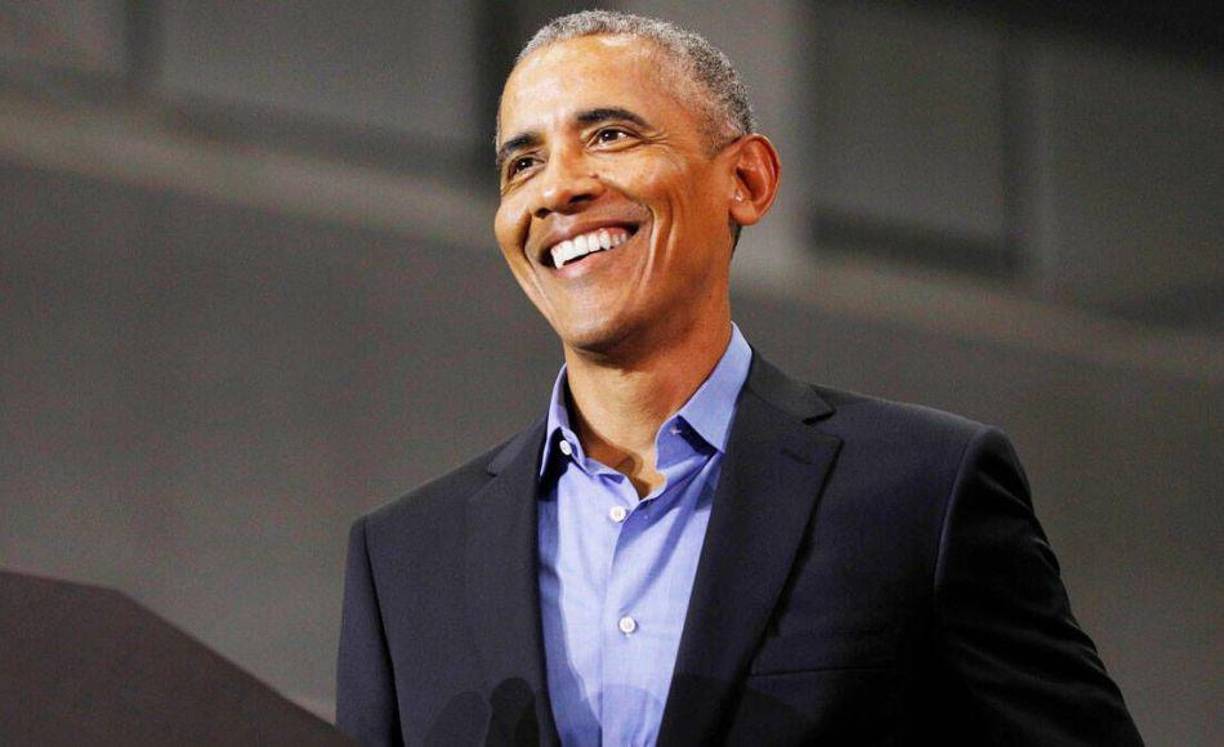 El ex mandatario compartió en sus redes sociales un listado que contiene más de 40 canciones, que recomienda, pero lo que llamó la atención de muchos es que la española Rosalía aparece entre los gustos de Barack Obama. 