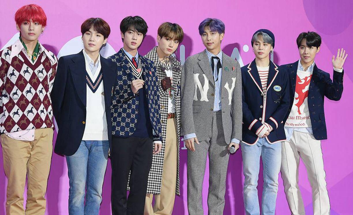 También llegará a Disney Plus In The Soop: Friendcation , un reality show de viajes protagonizado por el miembro de BTS, V, y otros artistas.