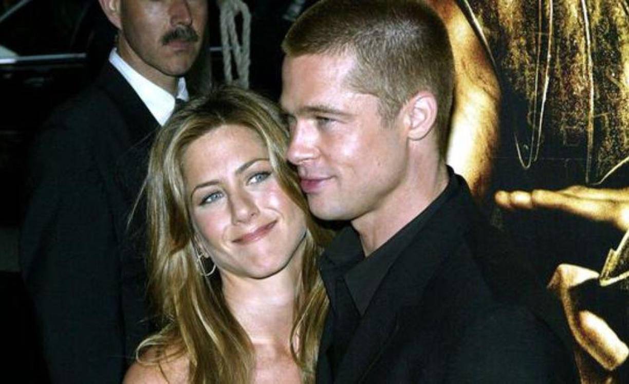 “Esto no se trata solo de dinero. En lo que respecta a Jen, lo que es de igual importancia es el principio. La cosa es que ella fue co-creadora y fundadora de ‘Plan B’, y aunque técnicamente pasó a manos de Brad, no ha tenido el crédito que se merecía por construirla desde el principio”, mencionó la fuente al medio antes citado.