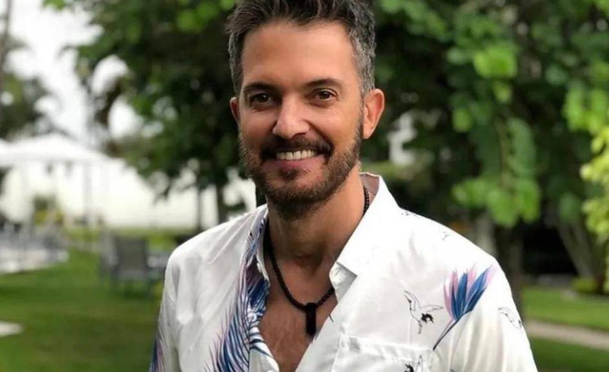 Tras una lucha de varios años contra la enfermedad, Fernando optó por someterse a terapias alternativas en los últimos meses.