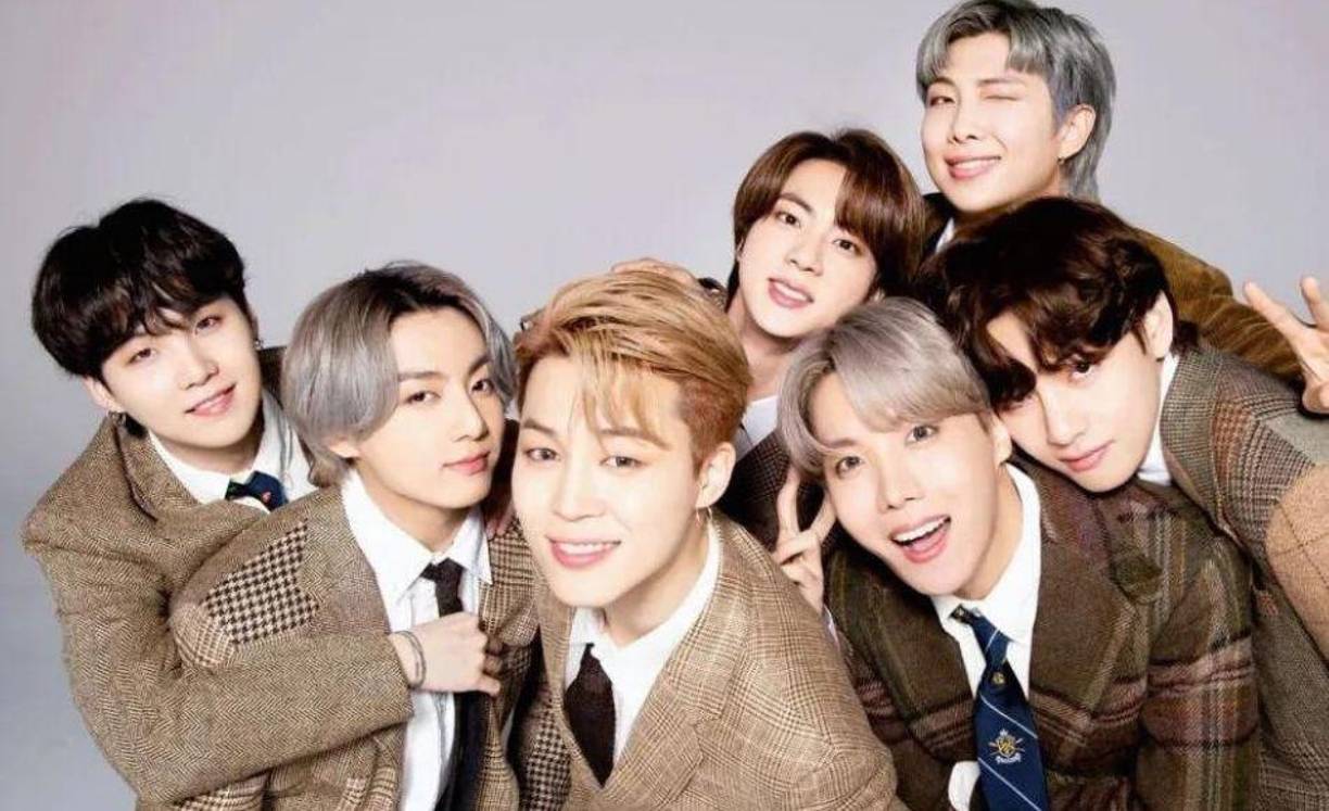 El título parece ser un spin-off de BTS In the Soop , un reality show de dos temporadas que siguió a BTS en vacaciones remotas. (“Soop” es un juego de 숲, la palabra coreana para “bosque”).