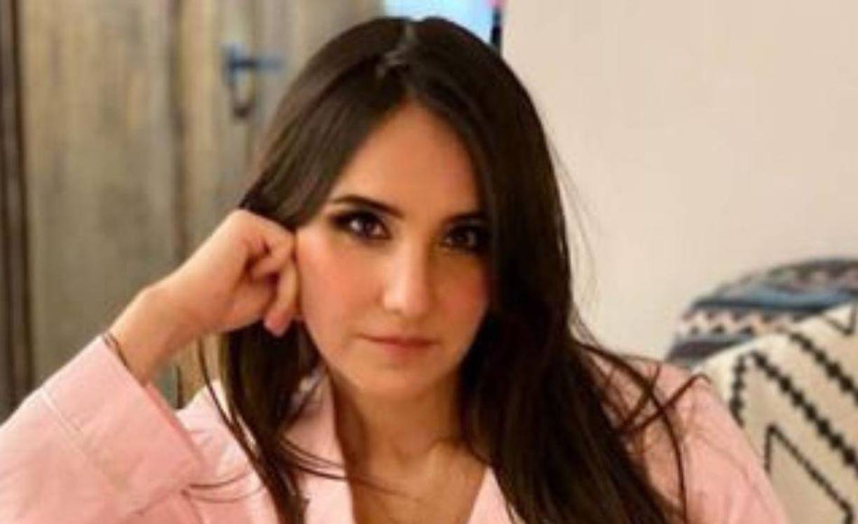 A través de su cuenta de Instagram, Dulce María compartió el pasado domingo unas palabras respecto al enlace matrimonial. Sin explicar por qué no estuvo presente en la fiesta con el resto de la agrupación, la actriz le envió sus mejores deseos a su amiga.