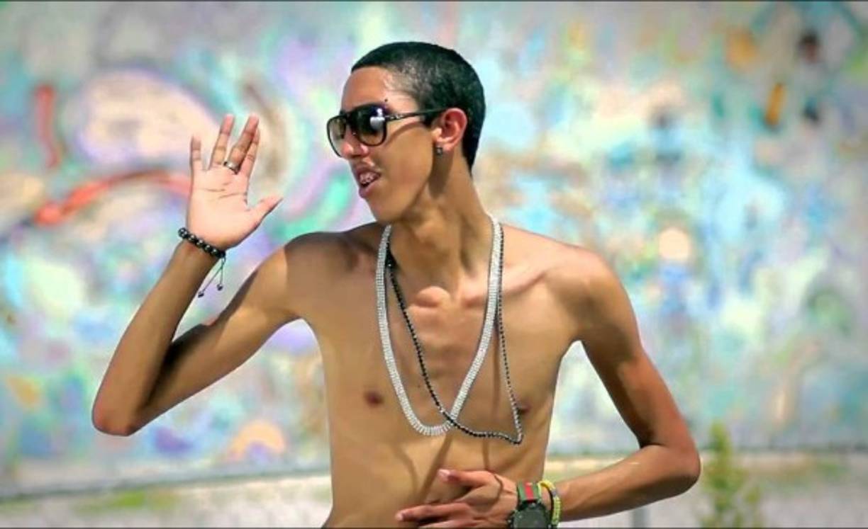 En 2012 y el vídeo 'El Estilo de Peter La Anguila' se hizo viral en las redes y en YouTube, convirtiéndose en todo un fenómeno.