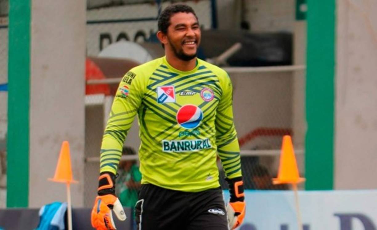 José Mendoza es otro de los porteros que suena para suplir la baja de Harold Fonseca en el Motagua. El hondureño recientemente finalizó contrato con Estudiantes de Mérida de Venezuela.