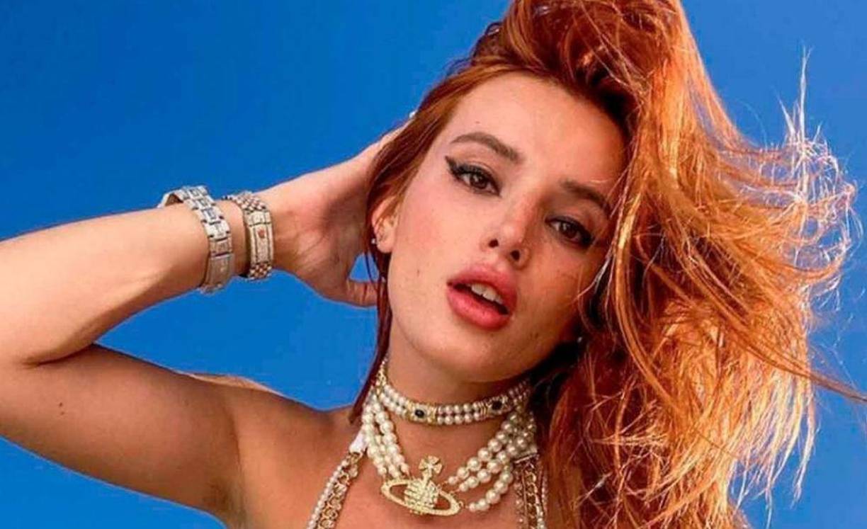 “No tiene por qué ser una chica, o un chico, o... ya sabes, un él, una ella, un esto o aquello. Literalmente, te gusta la personalidad, como si te gustara un ser”, dijo la ex actríz de Disney Bella Thorne al declarar su bisexualidad en 2019.
