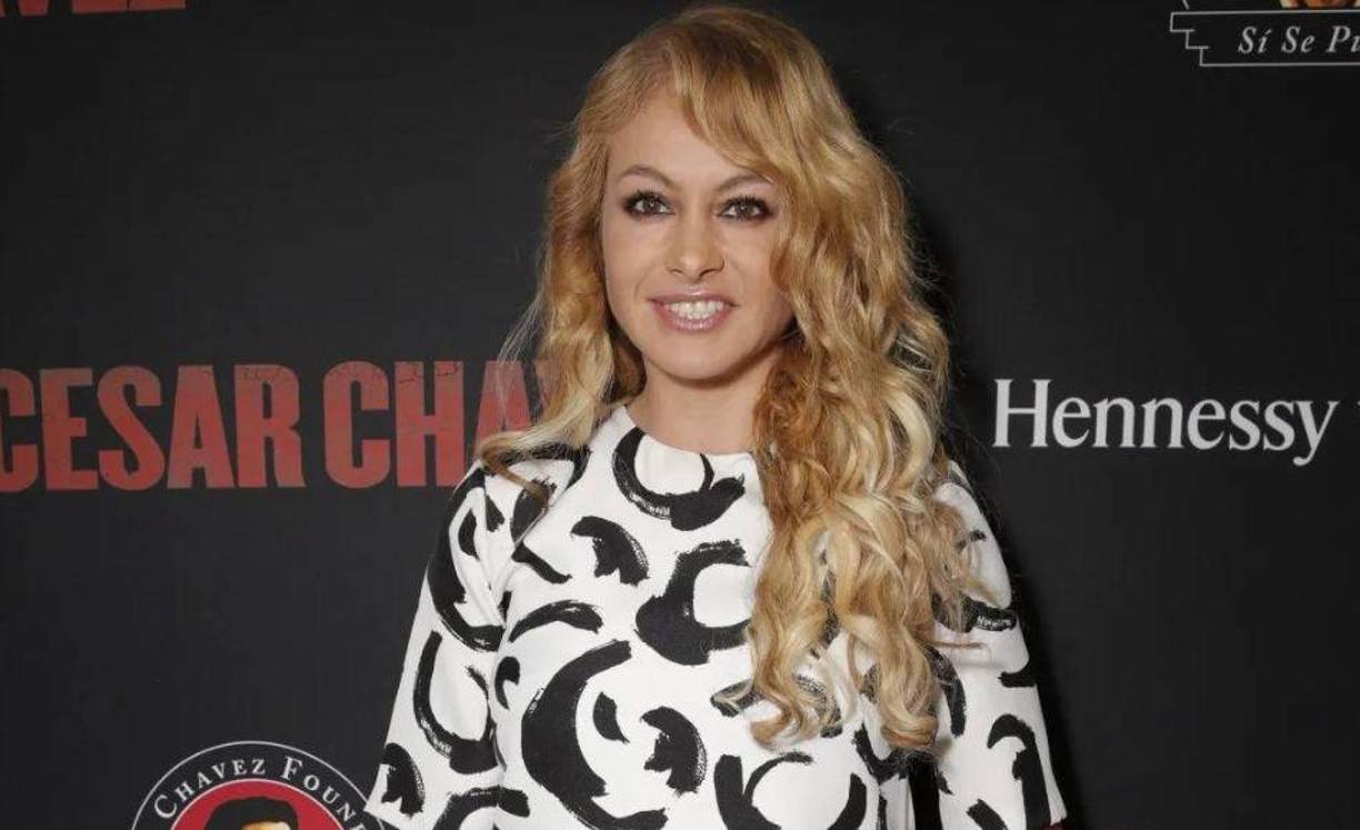 Paulina Rubio, de 51 años, fue elegida como jueza para aportar su gran experiencia de más de tres décadas de carrera a la nueva temporada del concurso de baile en compañía de los otros dos jueces que son Isaac Hernández y la actriz Roselyn Sánchez.