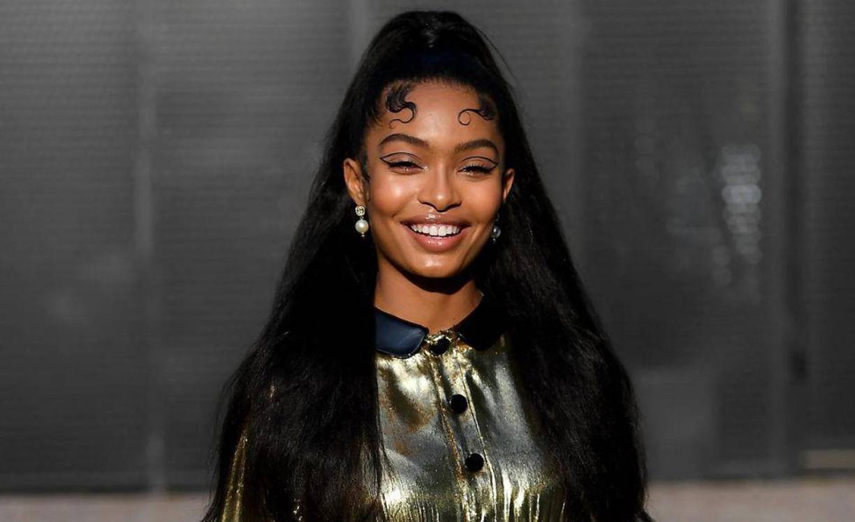 La joven actriz tuvo su papel más importante dentro de la serie de ABC ‘Black- ish’, interpretando a la hija de los actores Anthony Anderson y Tracee Ellis Ross. El personaje resultó tan aceptado por los espectadores que derivó en la serie ‘Grown – ish’.