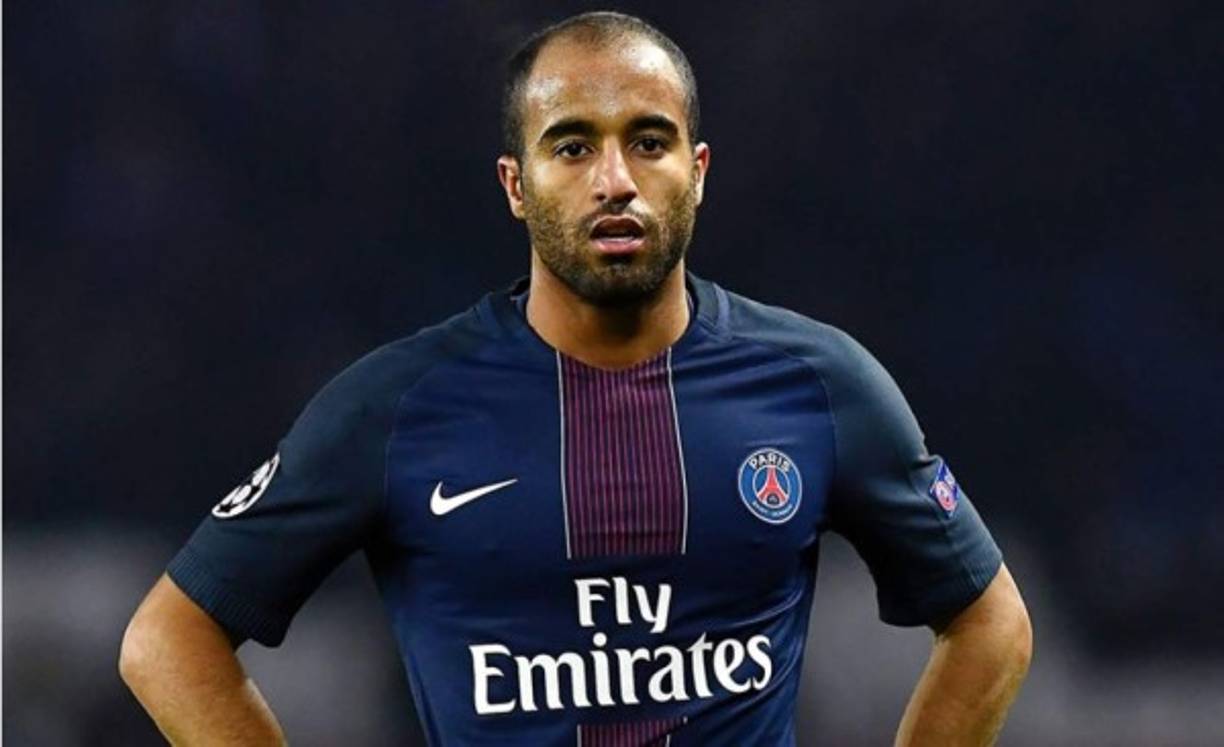 El Tottenham, según publica The Sun, ya habría cerrado el traspaso de Lucas Moura, jugador del PSG, al que el entrenador Unai Emery ya le ha dicho que se busque una salida. La cifra sobre la que están negociando ambos clubes son 22 millones de libras libras, unos 26 millones de euros.