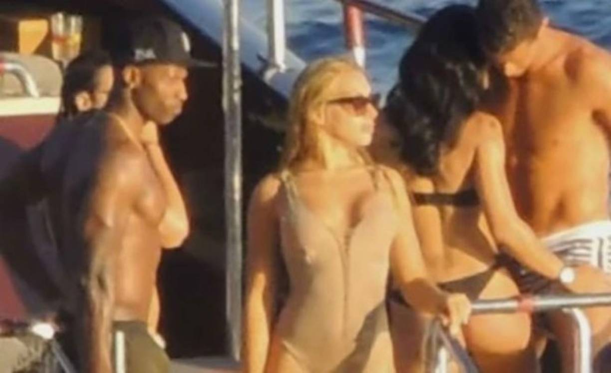 Elisa fue una de las mujeres que estuvo en un yate con Cristiano Ronaldo en las vacaciones de verano.