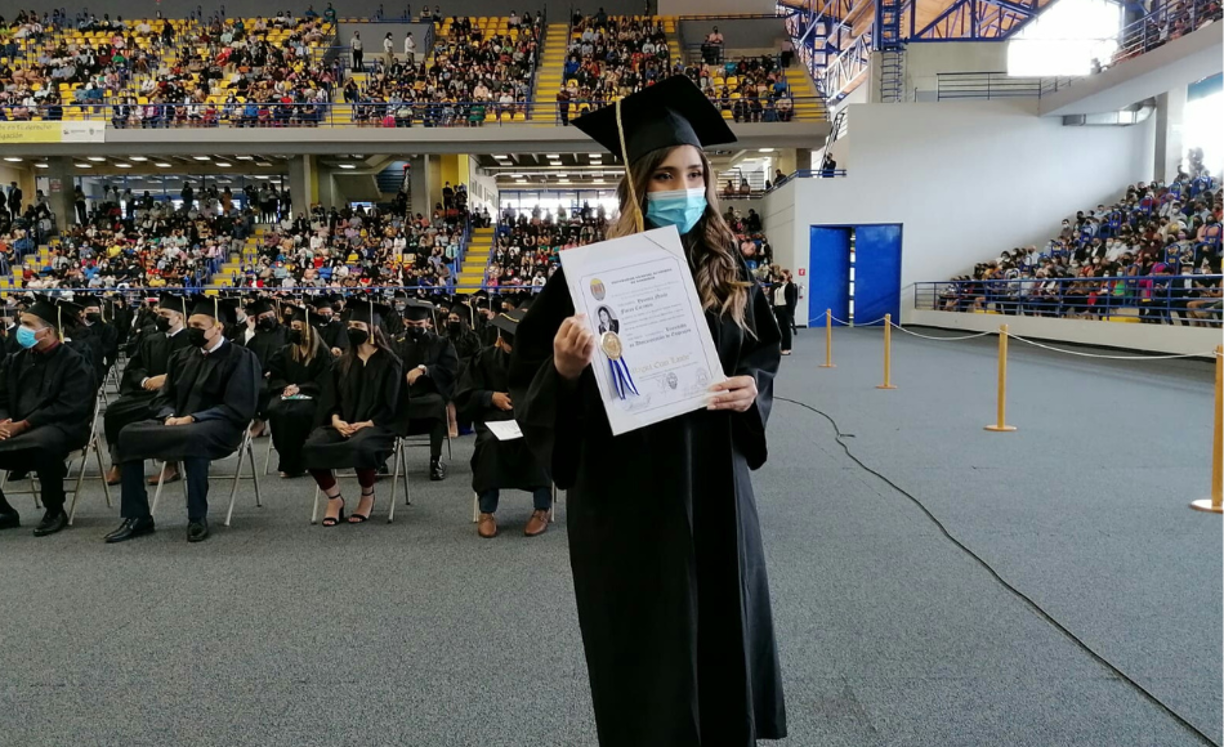 Los graduandos estuvieron acompañados por sus familiares.