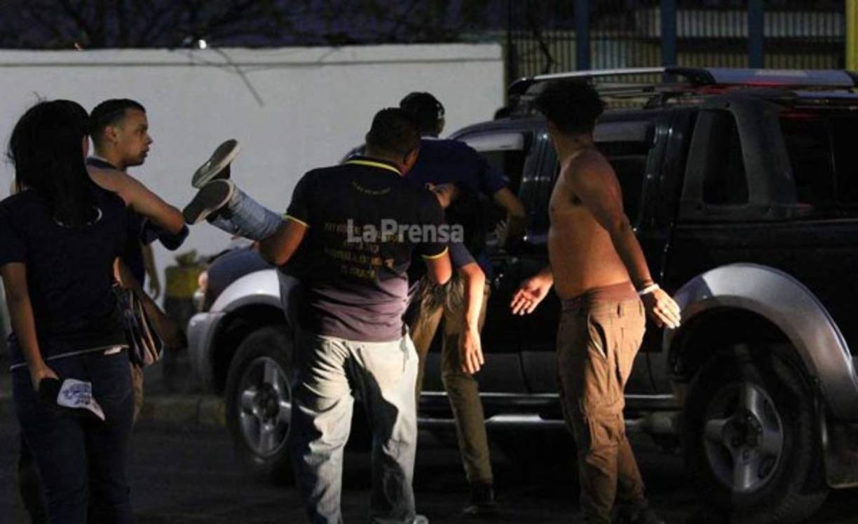 En las afueras hubo un terrible enfrentamiento y se reportan heridos.