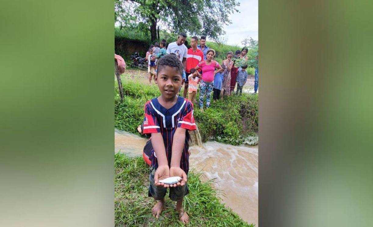 Los pobladores amanecieron muy contentos.