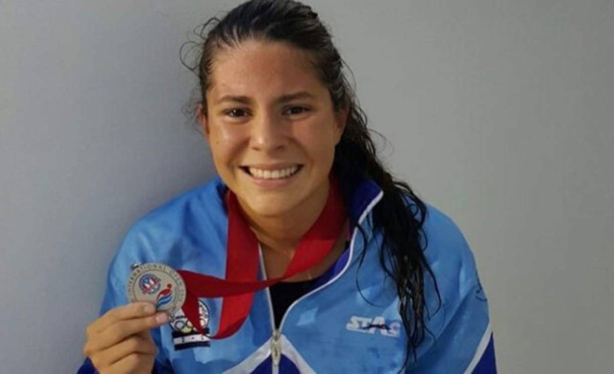 En natacación, Sara Pastrana a sus 17 años de edad es la máas joven en representar a Honduras en los Juegos Olímpicos.