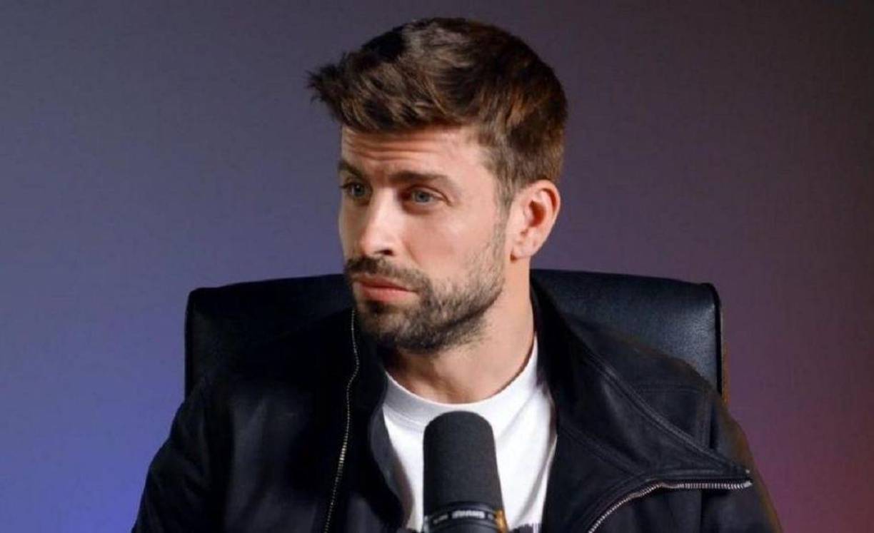 Las periodistas españolas contaron que el pasado fin de semana el deportista asistió con Milan y Sasha al ‘Balloon World Cup’, en Barcelona, evento en el que también se encontraba la mujer. 