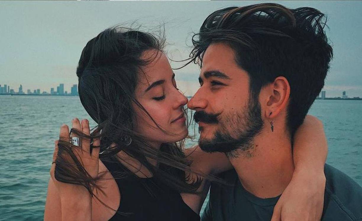 Y aunque nunca han mostrado públicamente el rostro de su hija Índigo, el cantante habló sobre un segundo hijo. 