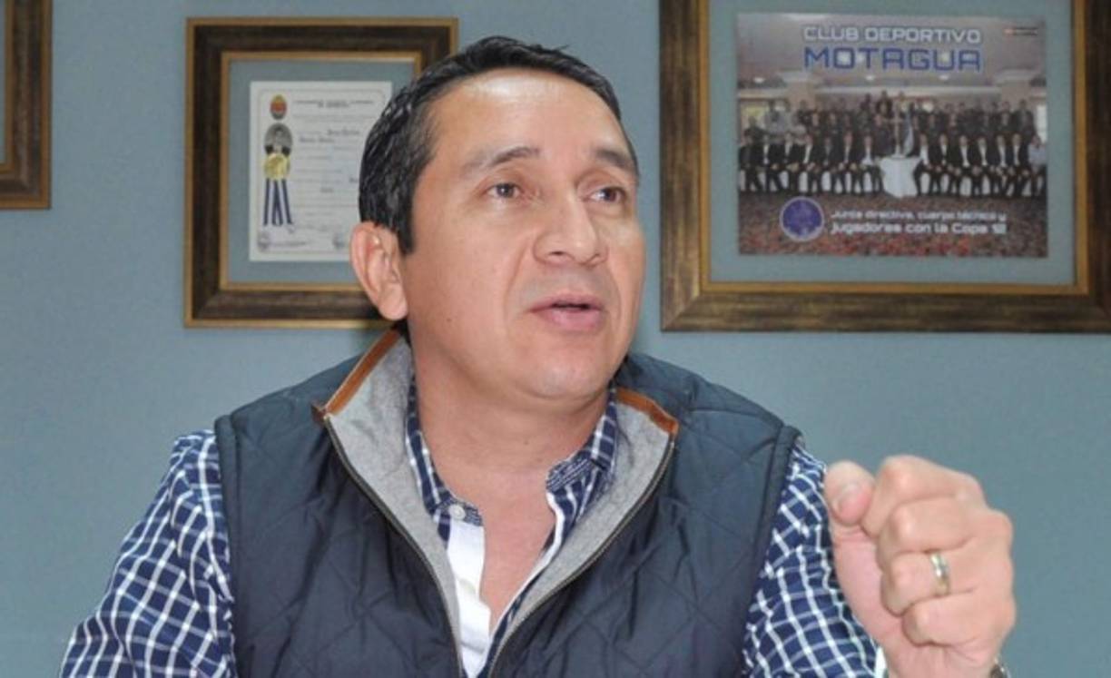 En el Motagua han señalado que esta semana comenzarán a negociar con los jugadores que finalizaron su contrato con los azules. Indicaron que Emilio Izaguirre entran en los planes por lo que esperan que el defensor permanezca en la institución.<br/>