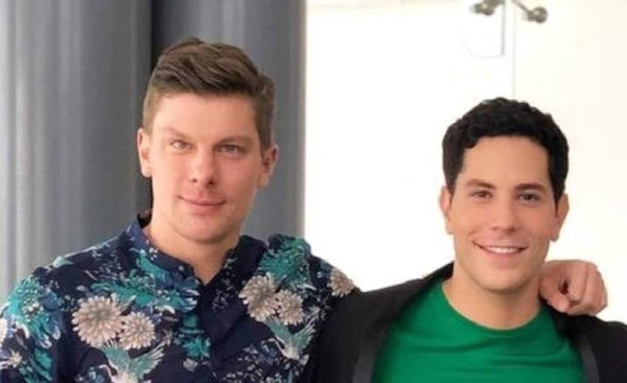 La misma revista buscó a Maico Kemper, quien actualmente sigue un proceso en contra del cantante por violencia física, y confirmó todo lo declarado por “Josh”; además comentó que es él quien recogía los medicamentos del cantante en el Instituto Mexicano del Seguro Social (IMSS).