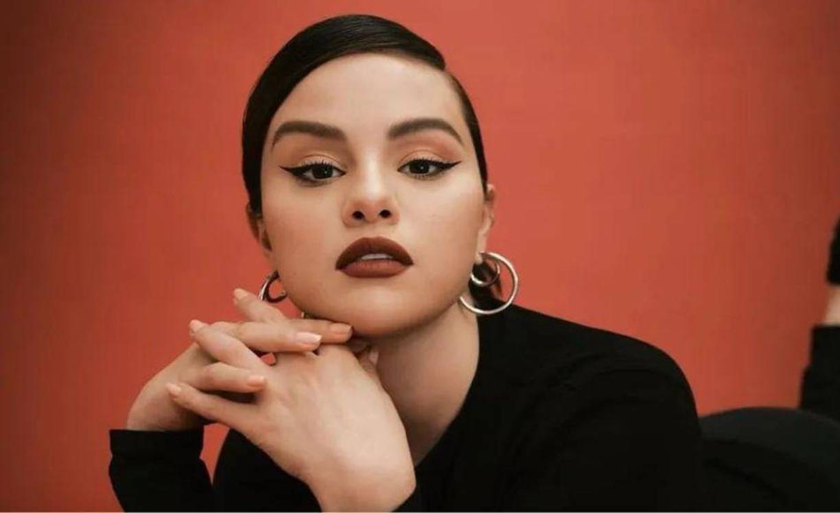 Este 4 de noviembre se estrenará en Apple TV + el documental Selena Gomez: mi mente y yo en donde la famosa hablará sobre los problemas de salud que ha vivido a lo largo de los años, pero antes de que podamos ver esta producción, la cantante dio una entrevista a Rolling Stone donde contó que pensó en quitarse la vida.