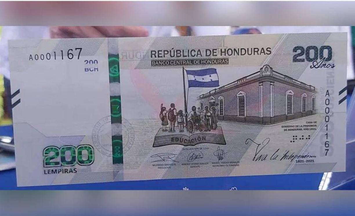 Debe realizar el pago de 200 lempiras.