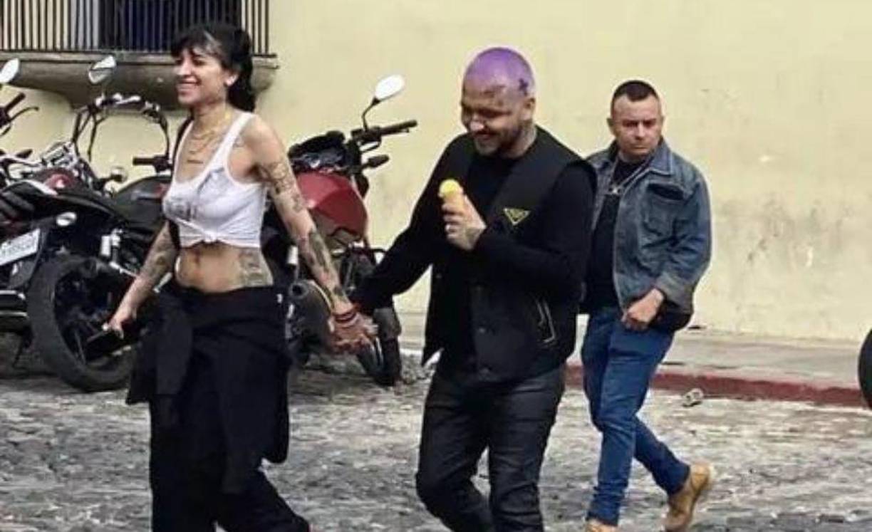 Su declaración de amor llamó la atención, principalmente porque está muy reciente su rompimiento con la cantante española y al sonorense no se le nota muy bien tras lo sucedido.